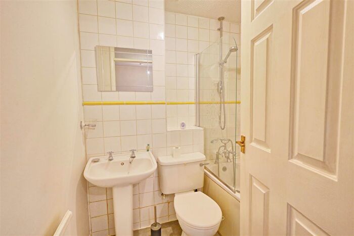 2 Bedroom Terraced House For Sale In Page Hill, Ware, SG12