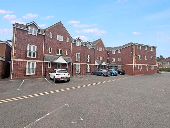 2 Bedroom Flat To Rent In Riverside Corner, Parkfield Road, Rugby, CV21