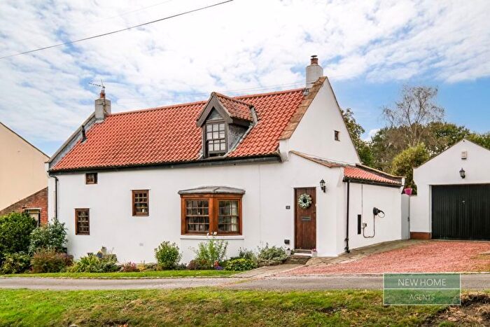 3 Bedroom Detached House For Sale In The Green, Elwick, Hartlepool, TS27