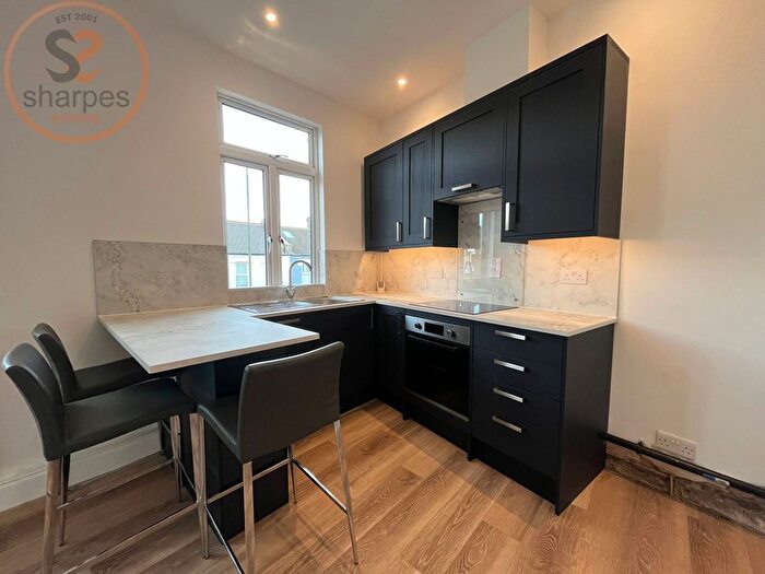3 Bedroom Property To Rent In Haydons Road, Wimbledon, London, SW19