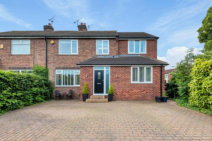 4 Bedroom Semi-Detached House For Sale In Rockwood Ackton Lane, Ackton, Pontefract, WF7
