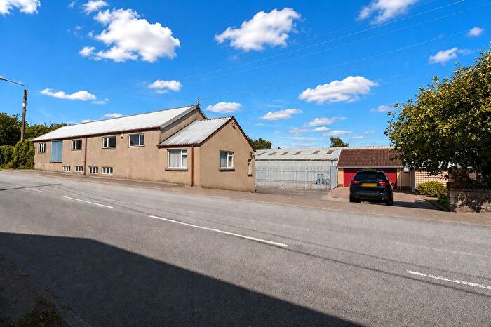 4 Bedroom Detached House For Sale In Station Road, South Molton, Devon, EX36