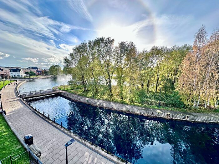 2 Bedroom Flat For Sale In Sandpiper Drive, Lakeside, Doncaster, DN4