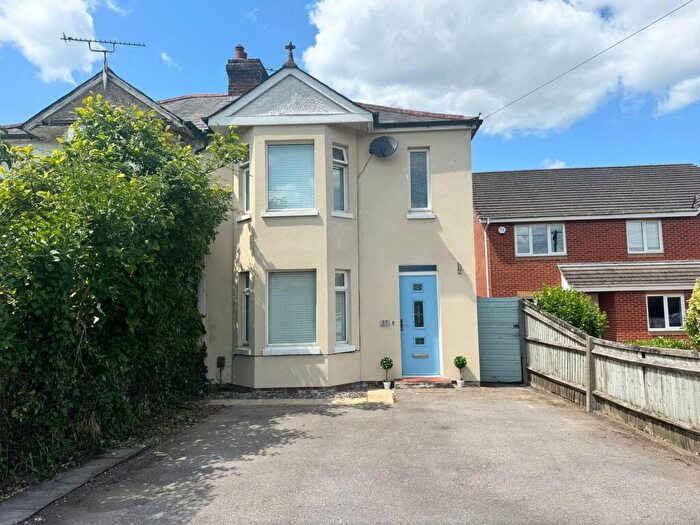 3 Bedroom Semi-Detached House For Sale In Moorgreen Road, West End, SO30