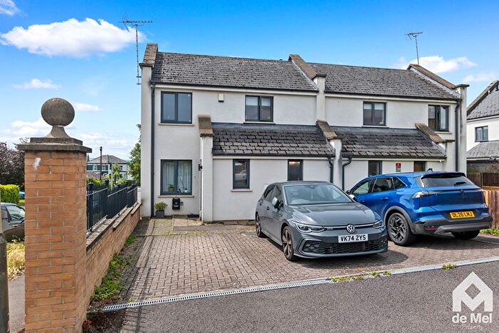 3 Bedroom Semi-Detached House For Sale In Griffiths Avenue, Cheltenham, GL51