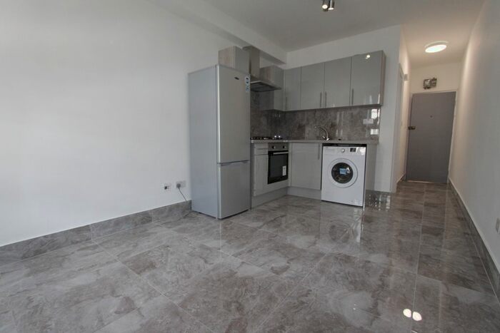 Studio To Rent In High Street, London, NW10