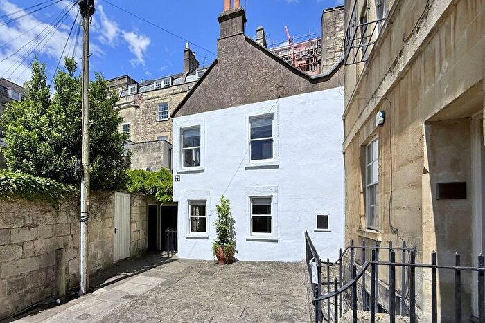 2 Bedroom Terraced House For Sale In Barton Buildings, Bath, BA1