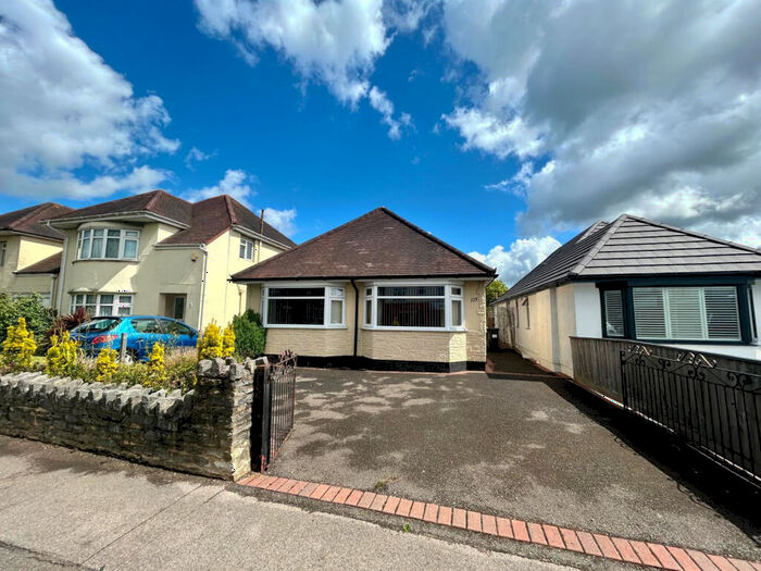 3 Bedroom Bungalow To Rent In Castle Lane West, Bournemouth, BH9