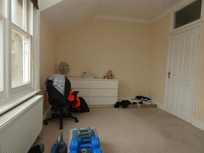 2 Bedroom Apartment To Rent In Roxburgh Road, Westgate-On-Sea, CT8