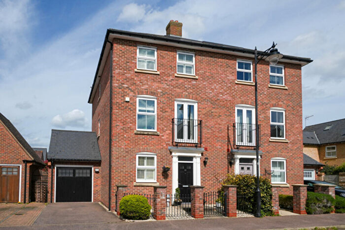 3 Bedroom Semi Detached House For Sale In Newell Road, Stansted, Essex, CM24