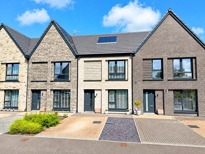 2 Bedroom Terraced House For Sale In Lorne Terrace, Glasgow, G72