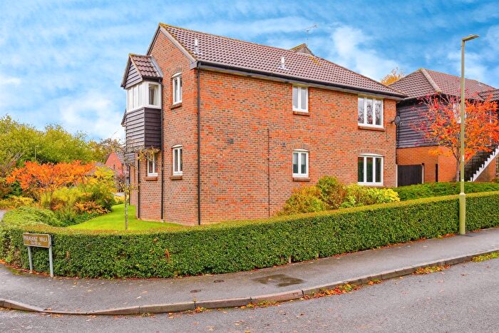 1 Bedroom Flat For Sale In Pheasant Walk, Sandford-On-Thames, Oxford, OX4