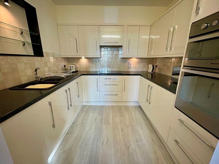 2 Bedroom Flat For Sale In The Vinery, Montpellier Road, Torquay, TQ1