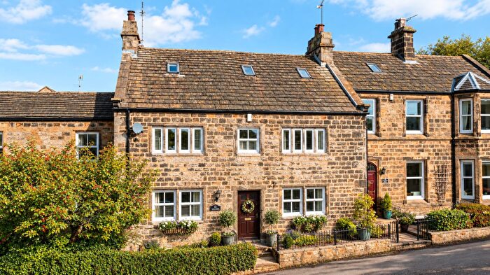 5 Bedroom Farm House For Sale In The Tudors, Adel Mill, LS16