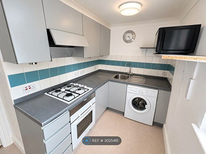 1 Bedroom Flat To Rent In Tweedy Road, Bromley, BR1