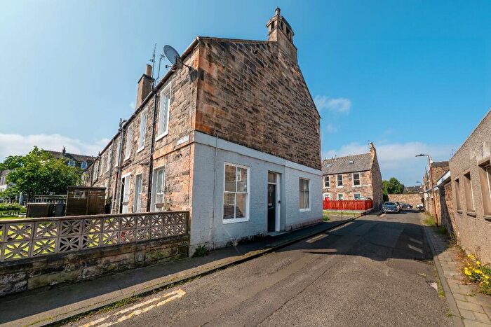 1 Bedroom Flat To Rent In Industrial Road, Leith Links, Edinburgh, EH6