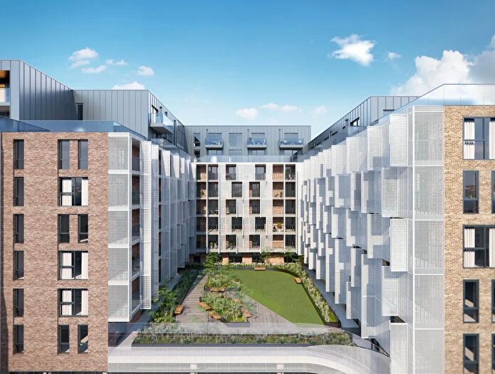 1 Bedroom Flat To Rent In Chiswick High Road, London, W4