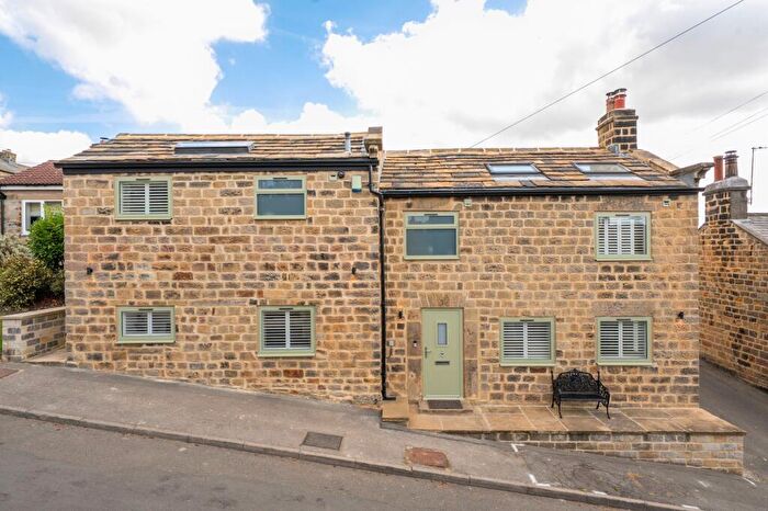 2 Bedroom Detached House For Sale In Rigton Hill, North Rigton, LS17
