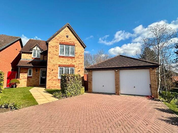 4 Bedroom House To Rent In Turner Road, Wellingborough, NN8