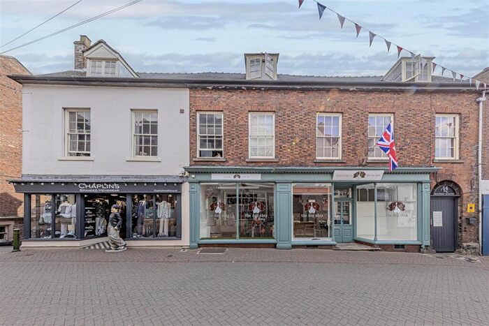 7 Bedroom Property For Sale In Sheep Market, Leek, Staffordshire, ST13