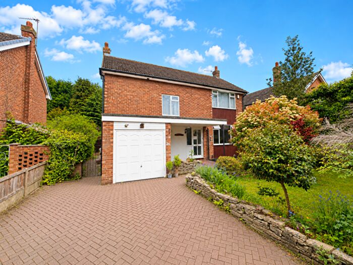 4 Bedroom Detached House For Sale In New Forest Road, Manchester, M23