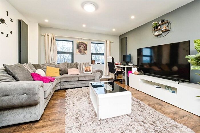 2 Bedroom Flat For Sale In High Street, Barkingside, Ilford, IG6