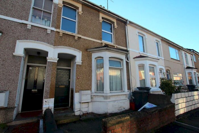 3 Bedroom Property To Rent In Curtis Street, Swindon SN1
