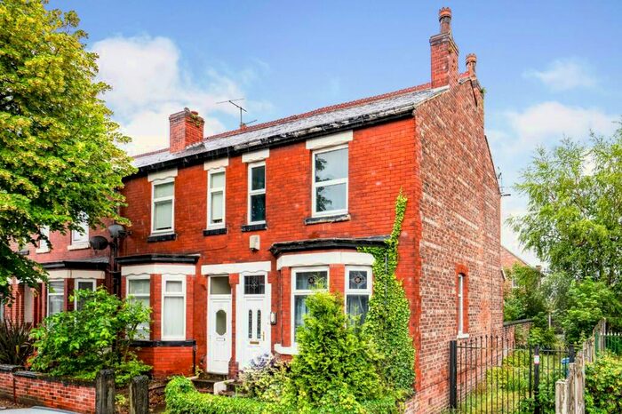 3 Bedroom End Of Terrace House To Rent In Ashbourne Road, Eccles, Manchester, Greater Manchester, M30