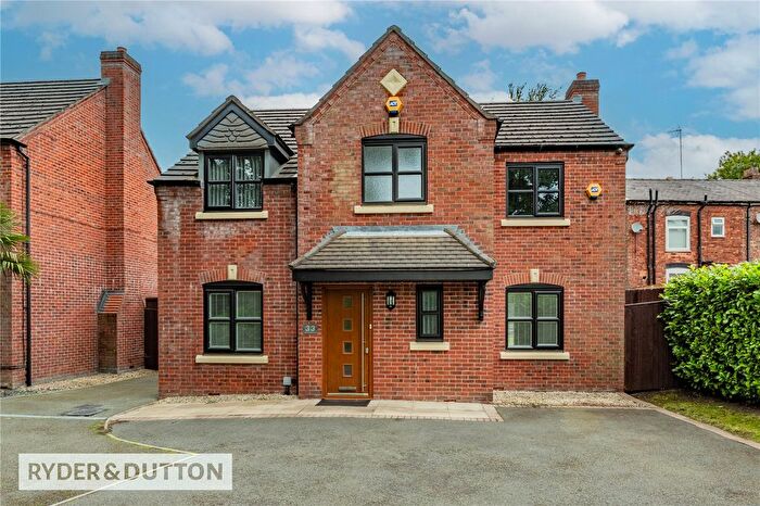 4 Bedroom Detached House For Sale In Viscount Drive, Rhodes, Middleton, Manchester, M24