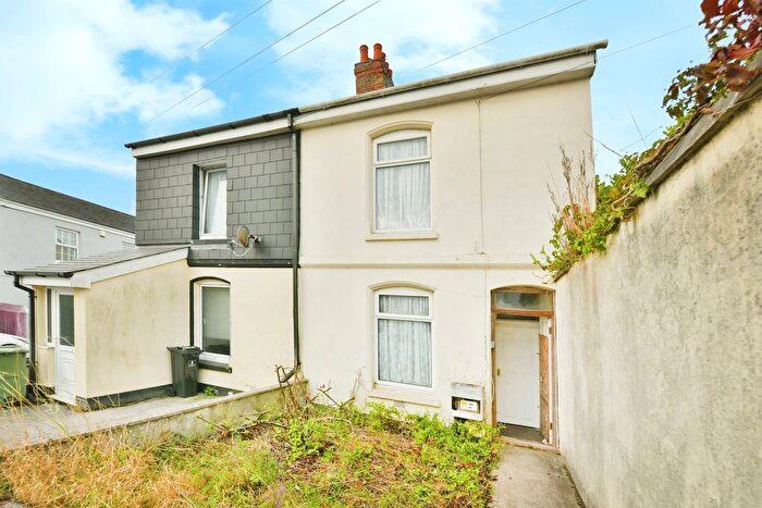2 Bedroom End Terrace House For Sale In Clyde Street, Plymouth, PL2