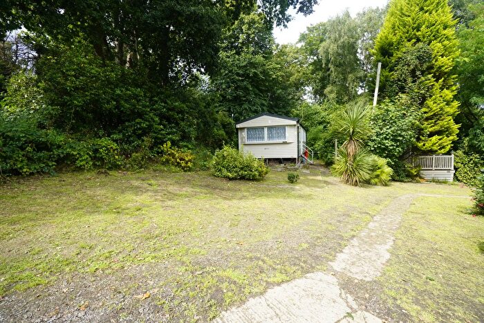 2 Bedroom Mobile/park Home For Sale In Ivyhouse Lane, Hastings, TN35