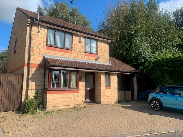 3 Bedroom House To Rent In Ambergate Drive, Cardiff, CF23