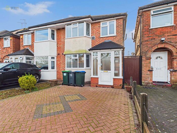 3 Bedroom Semi Detached House For Sale In Wilderness Lane, Great Barr, Birmingham, B43
