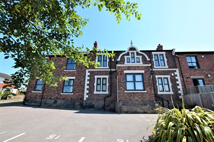 1 Bedroom Apartment To Rent In Canal Street, Macclesfield, SK10