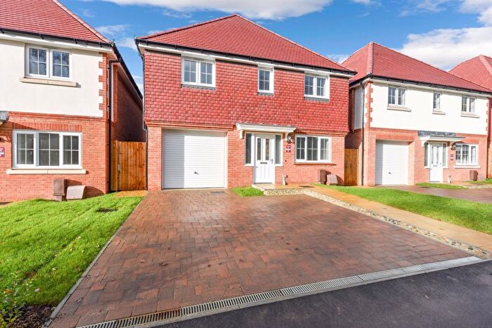 4 Bedroom Detached House To Rent In Merritt Way, Catherington Park, PO8