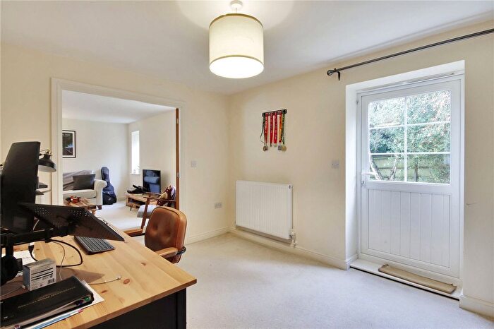2 Bedroom Semi-Detached House For Sale In Croft Close, Sevenoaks, Kent, TN13