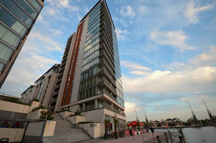 1 Bedroom Flat To Rent In Western Gateway, London, E16