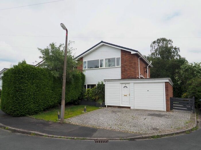 4 Bedroom Detached House To Rent In Lydhurst Close, Wilmslow, SK9