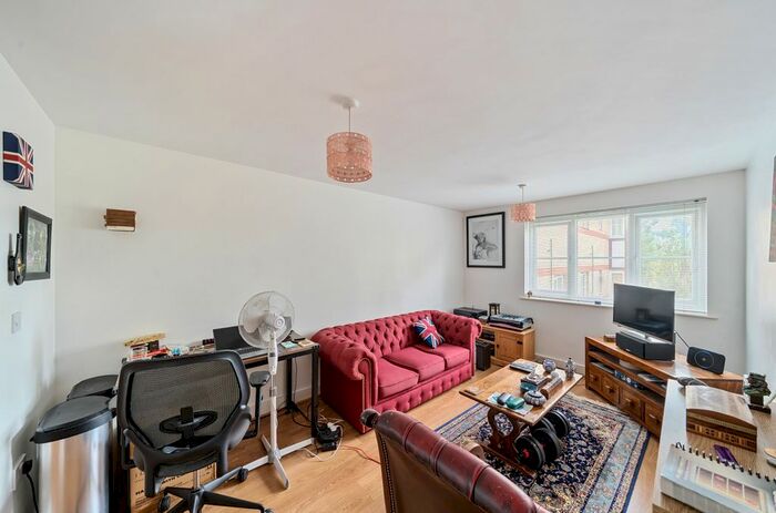 1 Bedroom Flat To Rent In Stevenson Court, Cumberland Place, Hither Green, London, SE6