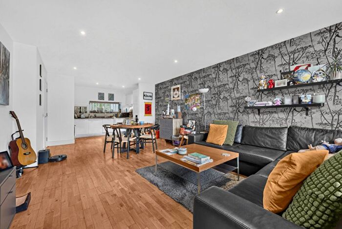 1 Bedroom Flat For Sale In Stockholm Apartments, Chalk Farm Road, NW1