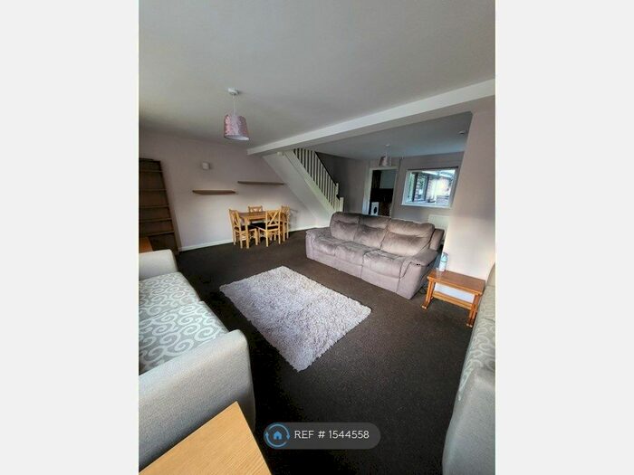 1 Bedroom Maisonette To Rent In Reservoir Road, Sheffield, S10