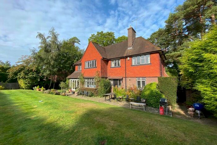4 Bedroom Detached House To Rent In Golf Club Road, Hook Heath, Woking, Surrey, GU22
