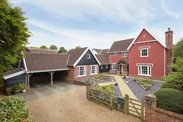 4 Bedroom Detached House For Sale In Kentford, Suffolk, CB8