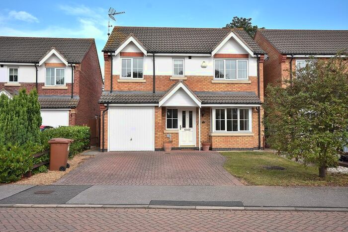 4 Bedroom Property To Rent In Volunteer Close, Wootton, Northampton, NN4