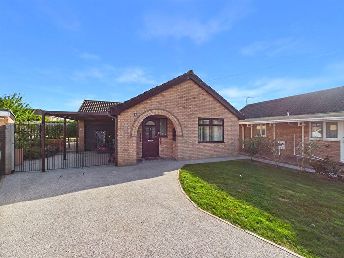 2 Bedroom Bungalow For Sale In Laburnum Gardens, Quedgeley, Gloucester, Gloucestershire, GL2
