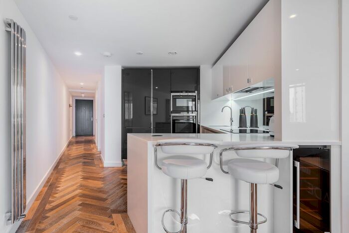 2 Bedroom Flat To Rent In City Road, London, EC1V