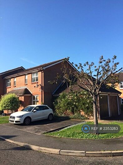 2 Bedroom End Of Terrace House To Rent In Carpenter Close, Billericay, CM12