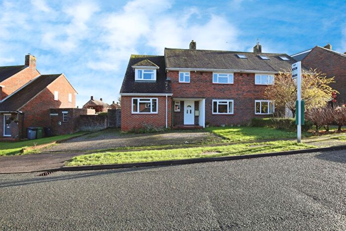 4 Bedroom Semi-Detached House For Sale In Roberts Road, Barton Stacey, Winchester, SO21