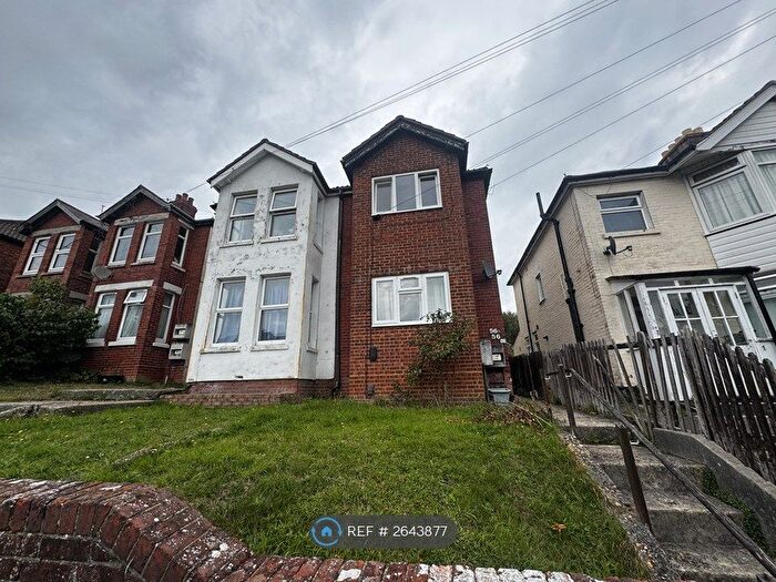 1 Bedroom Flat To Rent In Broadlands Road, Southampton, SO17