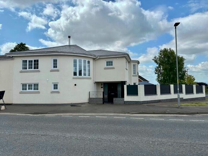 4 Bedroom Town House To Rent In Venns Lane, Hereford, HR1